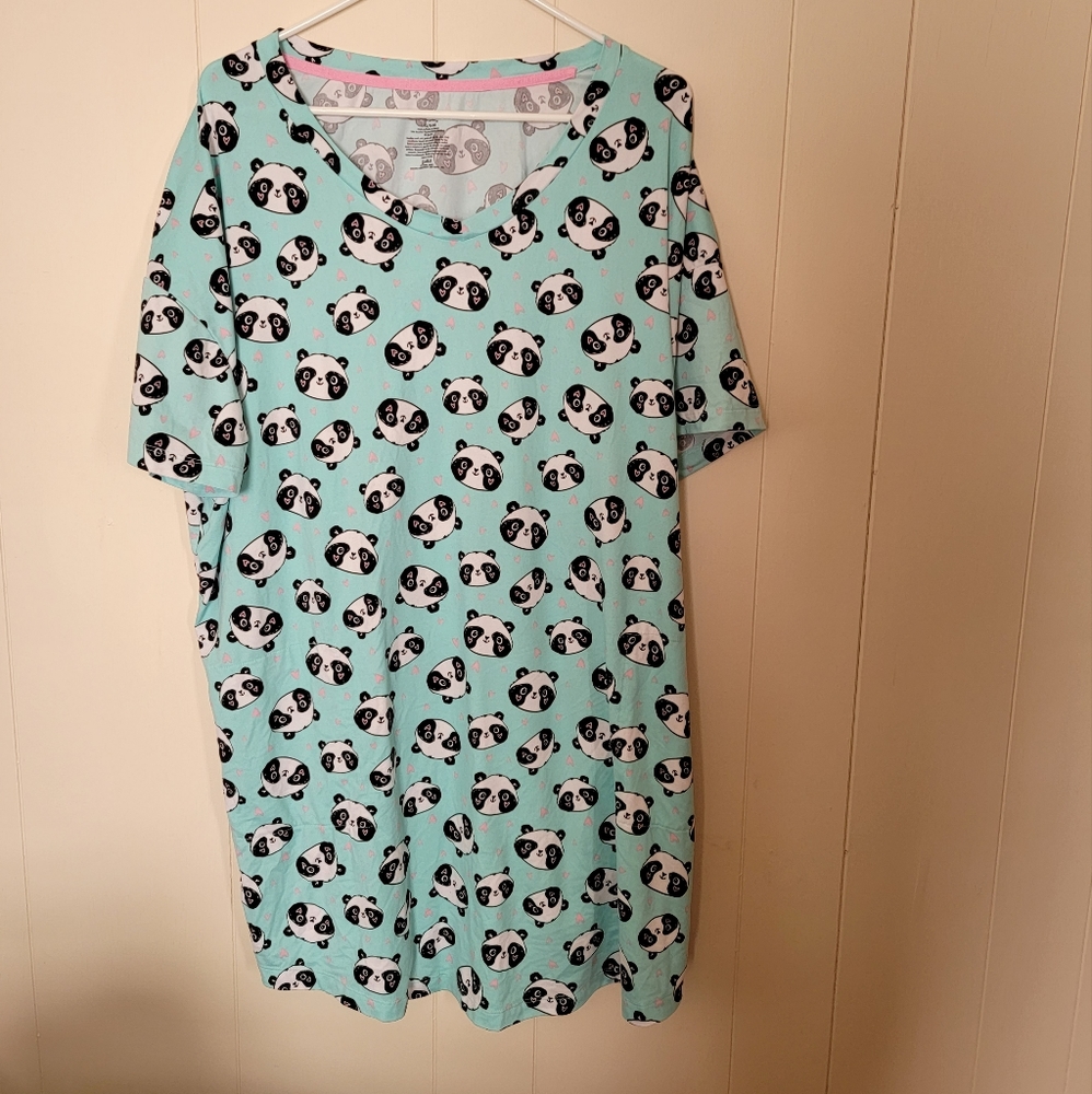 Panda nightgown